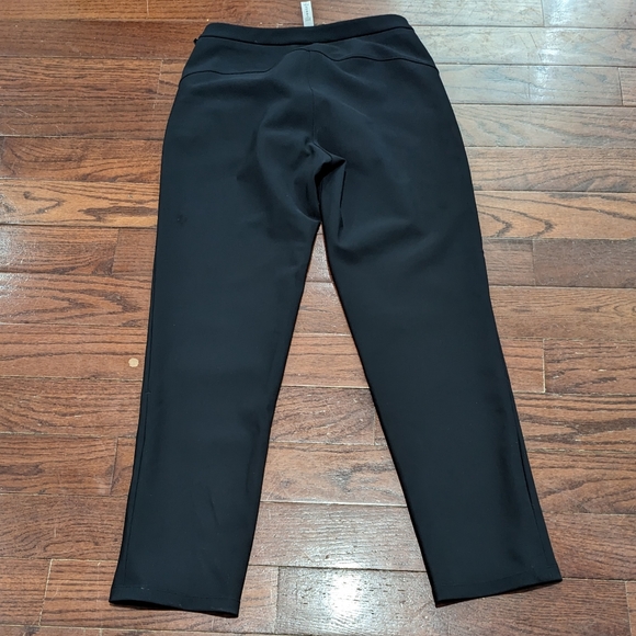Lululemon On the Move Pant - Black - Picture 12 of 16